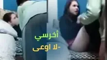 عربي ينيك اخته المراهقة بيقعد يهيج فيها لحد ما يدخل زبه في الاخر سكس عربي زنا محارم مصري