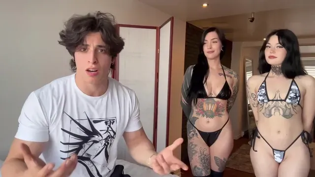 سكس عربي يوسف خليل التونسي ينيك بنتين اجانب مع بعض فيديو جنس ثلاثي كامل مع قحبتين وفحل عربي